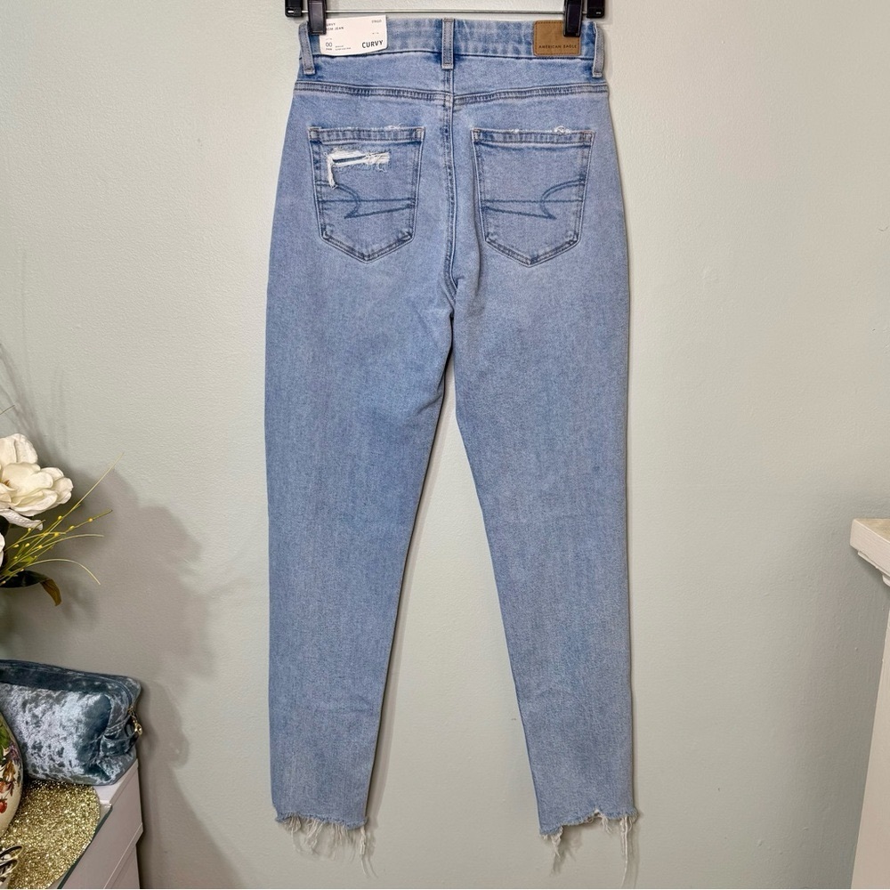 American Eagle Strigid Curvy Ripped Mom Jeans Super High Rise Size 00 or 24 NWT - Picture 5 of 10